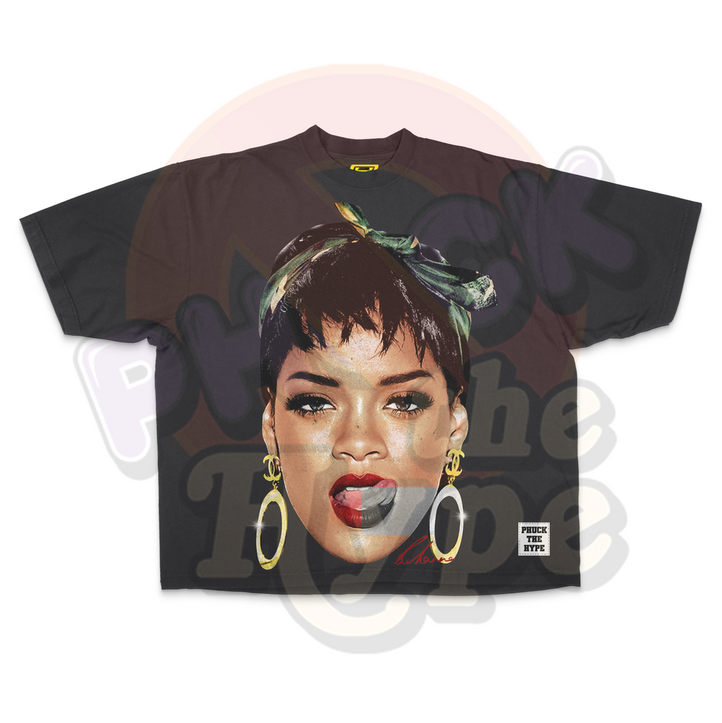 "Rihanna V2" [BIG FACE] OVERSIZE - Tee