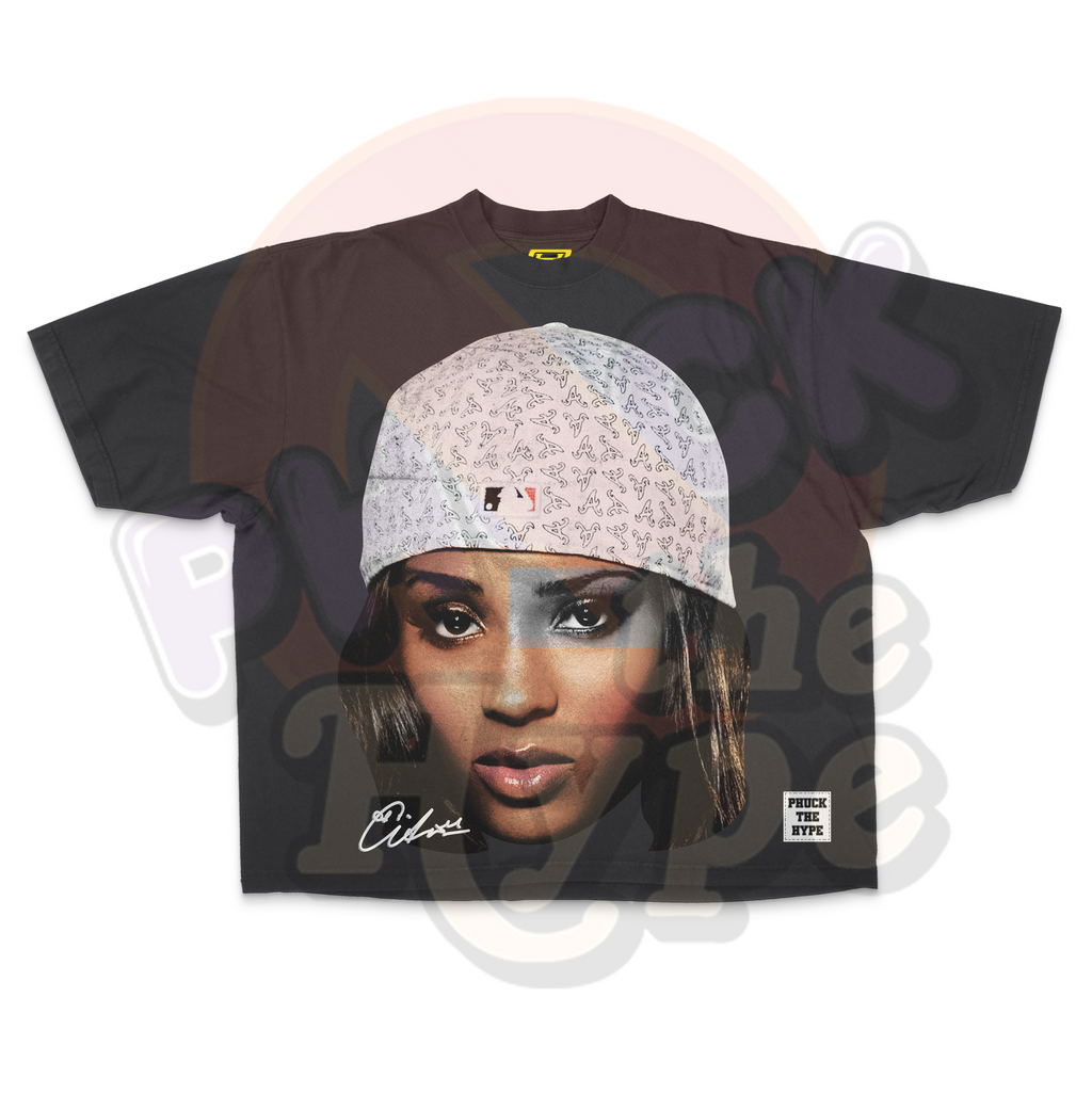 "Ciara" [BIG FACE] OVERSIZE - Tee
