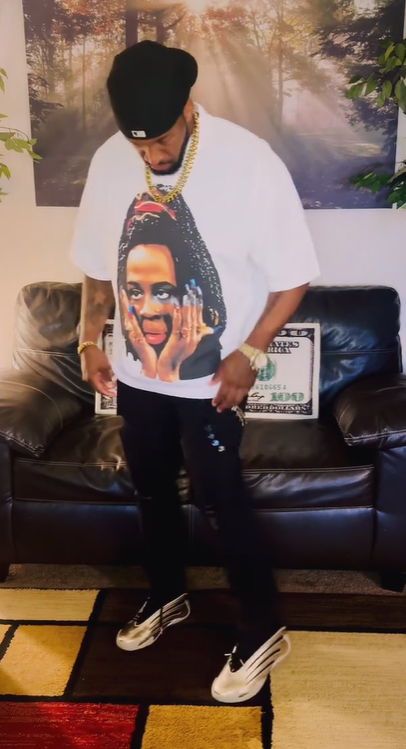 "Shanaenae" [Martin] OVERSIZE - Tee